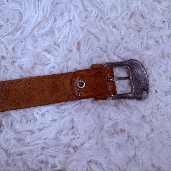 UNBRANDED tooled Brown Leather western Belt with Silver Buckle - Picture 11 of 11